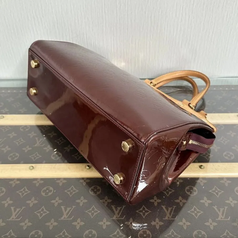 Louis Vuitton Women Pre-Loved Bag Very Good Condition